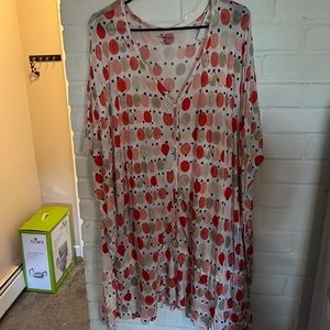 Orange Dot top Lane Bryant 22/24
